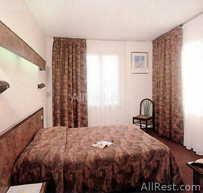 Hotel Ellington 8